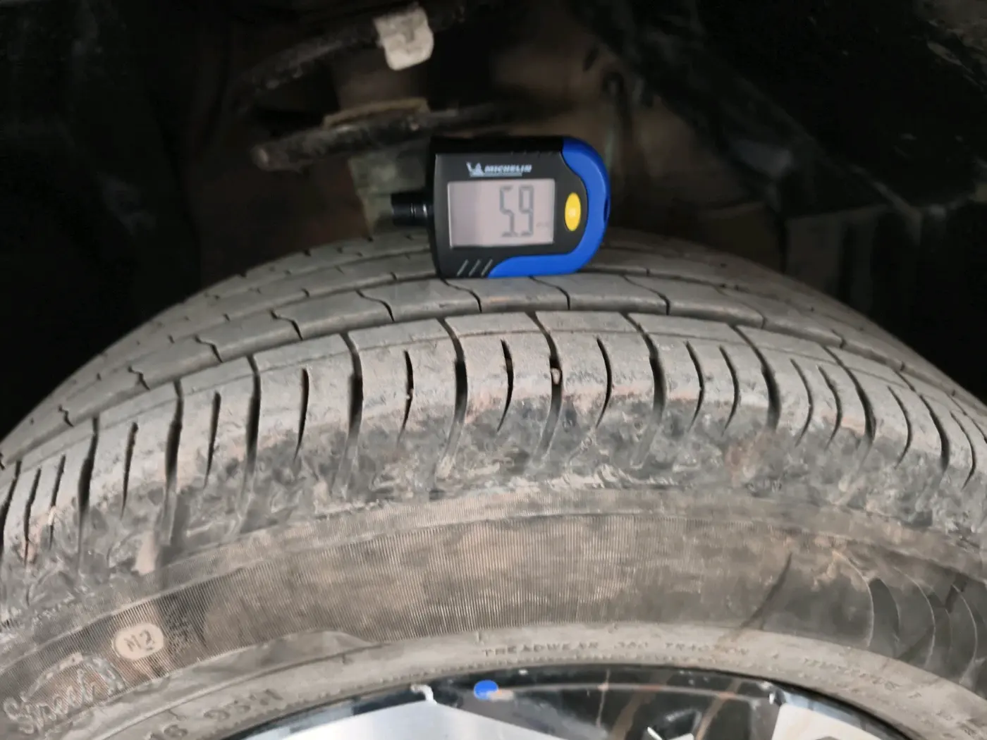 2023 Maruti BREZZA ZXI + SMART HYBRID, Petrol, Manual, 19,045 km, tyre