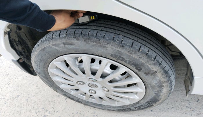 2023 Maruti Baleno SIGMA PETROL 1.2, Petrol, Manual, 23,499 km, tyre