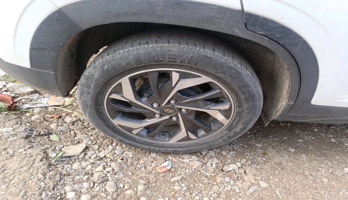 2022 Hyundai Creta E 1.5 DIESEL, Diesel, Manual, 82,532 km, tyre