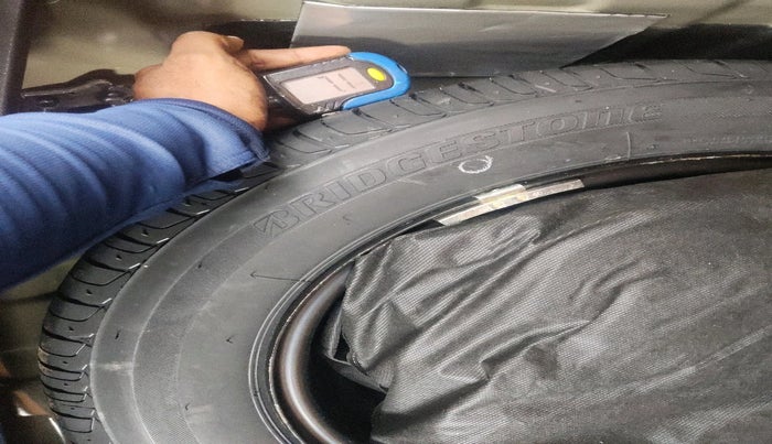 2025 Tata NEXON Creative Plus S 1.2 Revotron 6MT Dark Edition, Petrol, Manual, 7,841 km, tyre