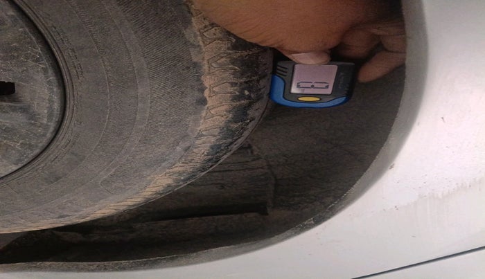 2012 Honda City 1.5L I-VTEC S AT, Petrol, Automatic, 1,11,315 km, tyre