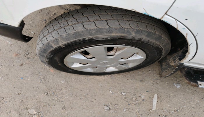 2019 Maruti Eeco 5 STR WITH A/C+HTR, Petrol, Manual, 1,23,504 km, tyre