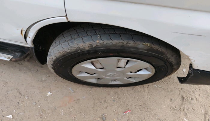 2019 Maruti Eeco 5 STR WITH A/C+HTR, Petrol, Manual, 1,23,504 km, tyre