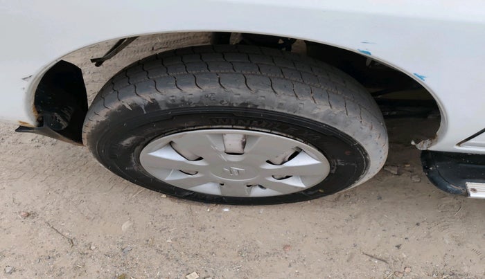 2019 Maruti Eeco 5 STR WITH A/C+HTR, Petrol, Manual, 1,23,504 km, tyre