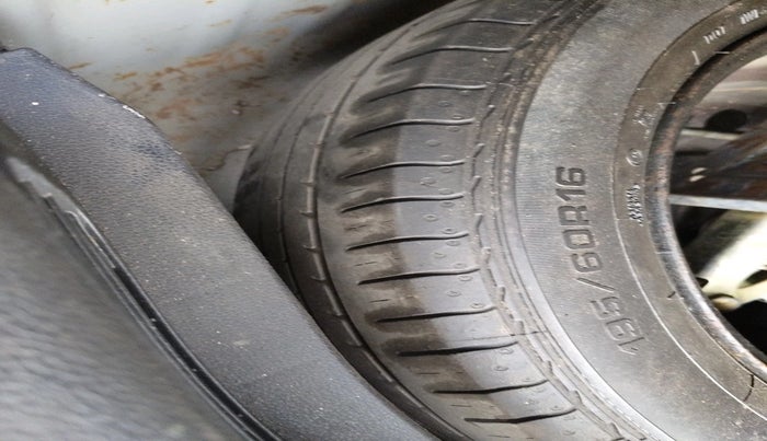 2021 Honda WR-V 1.2L I-VTEC VX MT, Petrol, Manual, 36,857 km, tyre