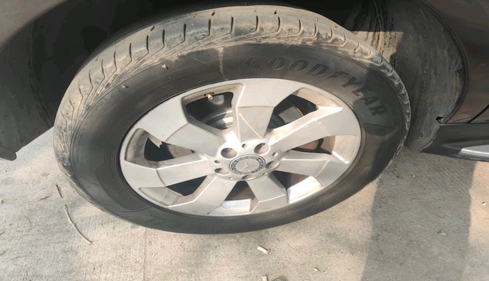 2015 Mercedes Benz Ml Class 250 CDI, Diesel, Automatic, 89,496 km, tyre