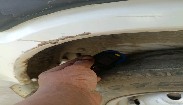 2016 Maruti Omni 5 STR, Petrol, Manual, 1,15,396 km, tyre