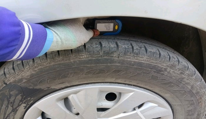 2019 Maruti Dzire LXI, Petrol, Manual, 95,523 km, tyre