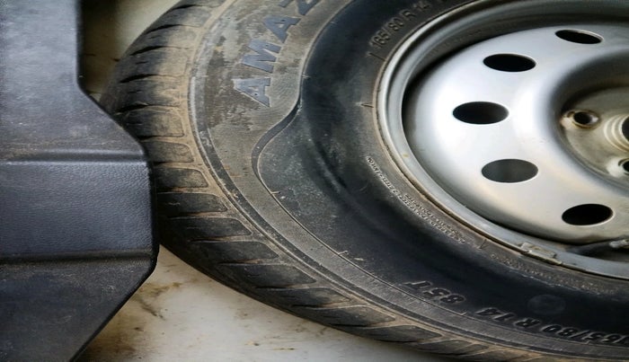 2019 Maruti Dzire LXI, Petrol, Manual, 95,523 km, tyre