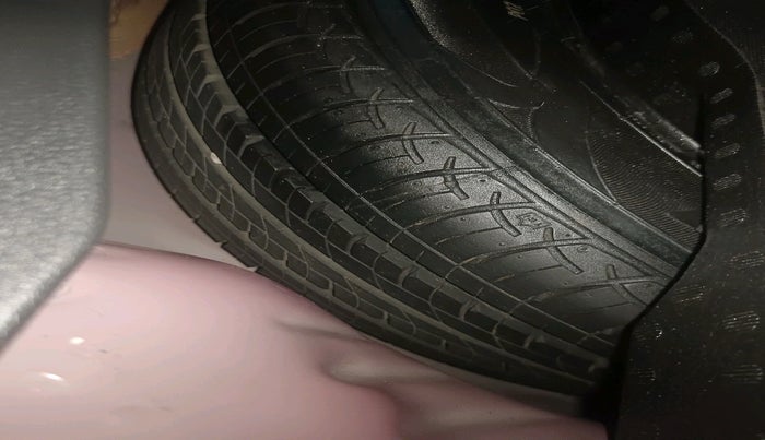 2021 Honda Jazz 1.2L I-VTEC VX CVT, Petrol, Automatic, 13,218 km, tyre