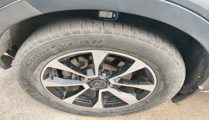 2020 Tata NEXON XZA PLUS (O) PETROL, Petrol, Automatic, 47,882 km, tyre