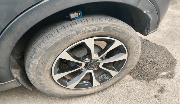 2020 Tata NEXON XZA PLUS (O) PETROL, Petrol, Automatic, 47,882 km, tyre