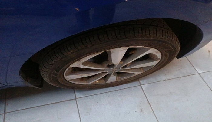 2015 Hyundai Elite i20 ASTA 1.2, Petrol, Manual, 63,167 km, tyre