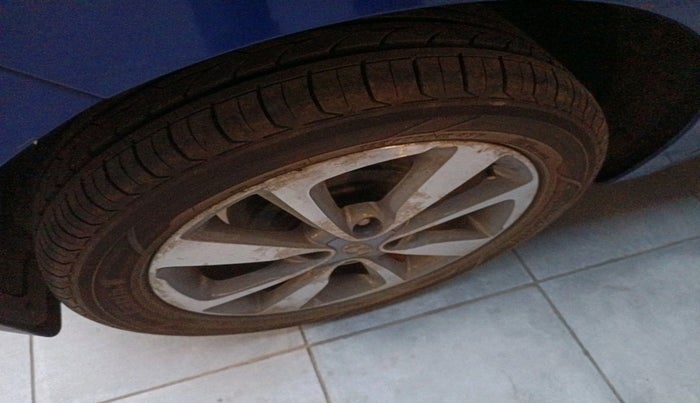 2015 Hyundai Elite i20 ASTA 1.2, Petrol, Manual, 63,167 km, tyre