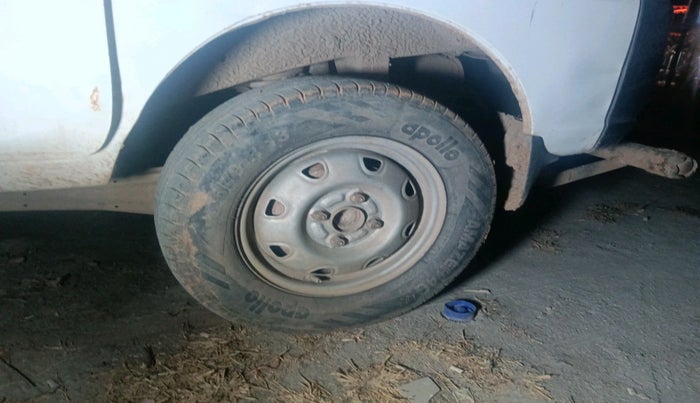 2012 Maruti Eeco 5 STR WITH A/C+HTR, Petrol, Manual, 1,00,831 km, tyre