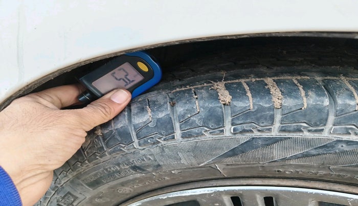 2011 Honda Jazz 1.2L I-VTEC BASE, Petrol, Manual, 68,472 km, tyre