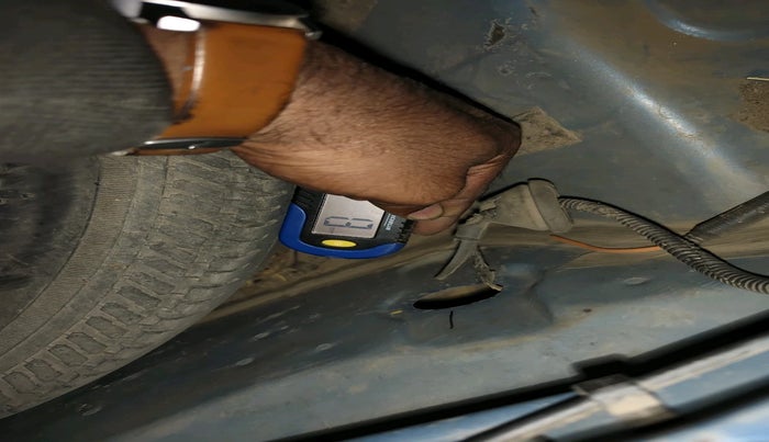 2011 Toyota Etios Liva GD, Diesel, Manual, 2,20,740 km, tyre