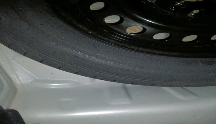 2024 Maruti S PRESSO VXI+, Petrol, Manual, 15,343 km, tyre