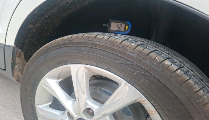 2018 Ford Ecosport TITANIUM 1.5L DIESEL, Diesel, Manual, 1,08,858 km, tyre