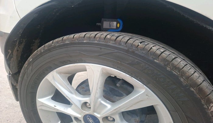 2018 Ford Ecosport TITANIUM 1.5L DIESEL, Diesel, Manual, 1,08,858 km, tyre