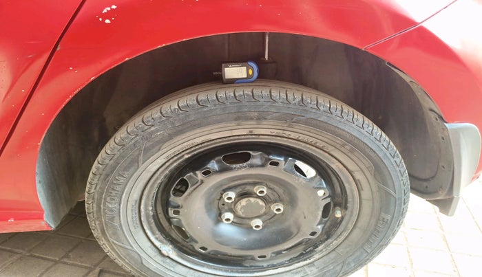 2011 Volkswagen Polo COMFORTLINE 1.2L PETROL, Petrol, Manual, 93,508 km, tyre