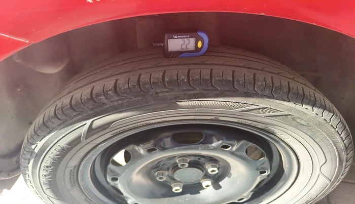 2011 Volkswagen Polo COMFORTLINE 1.2L PETROL, Petrol, Manual, 93,508 km, tyre