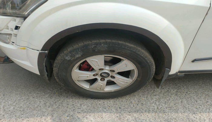 2014 Mahindra XUV500 W6, Diesel, Manual, 88,954 km, tyre