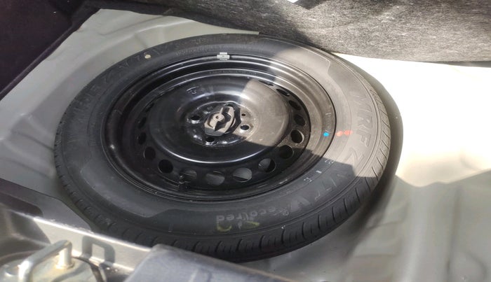 2020 Maruti Baleno DELTA PETROL 1.2, Petrol, Manual, 10,778 km, tyre