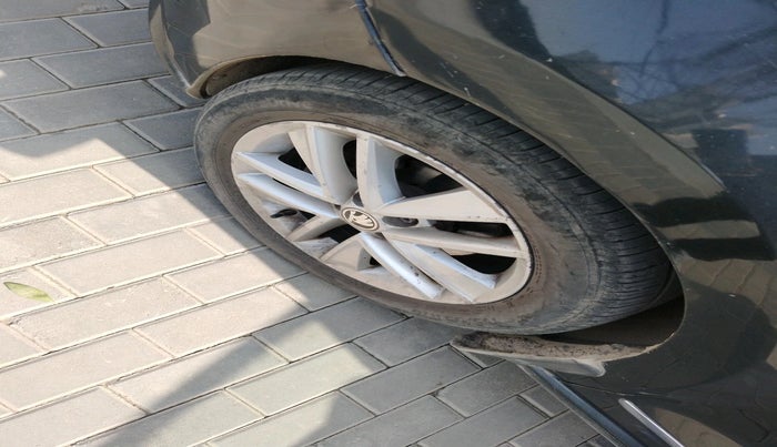 2018 Skoda Rapid STYLE 1.5 TDI AT, Diesel, Automatic, 1,27,771 km, tyre