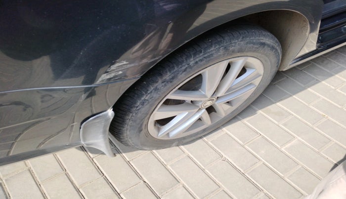 2018 Skoda Rapid STYLE 1.5 TDI AT, Diesel, Automatic, 1,27,771 km, tyre