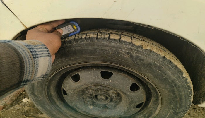 2016 Maruti Alto K10 VXI, Petrol, Manual, 75,911 km, tyre