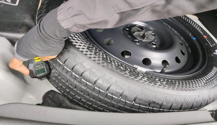 2023 Maruti Grand Vitara SIGMA SMART HYBRID, Petrol, Manual, 5,093 km, tyre