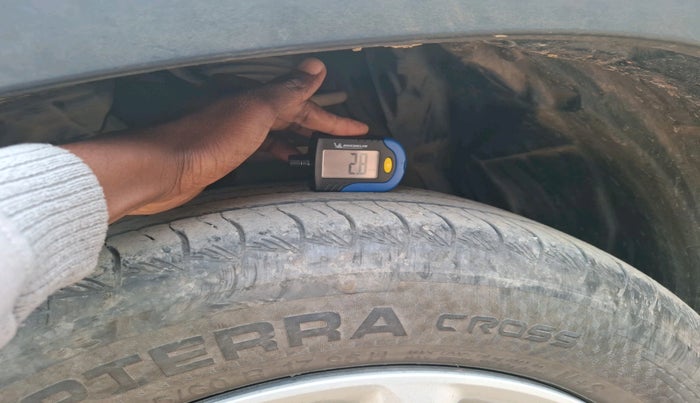 2023 Maruti Grand Vitara DELTA SMART HYBRID, Petrol, Manual, 90,419 km, tyre