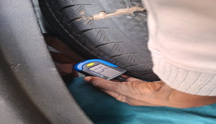 2023 Maruti Grand Vitara DELTA SMART HYBRID, Petrol, Manual, 90,419 km, tyre