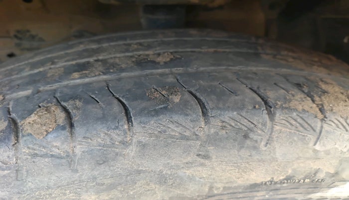 2023 Maruti Grand Vitara SIGMA SMART HYBRID, Petrol, Manual, 47,830 km, tyre