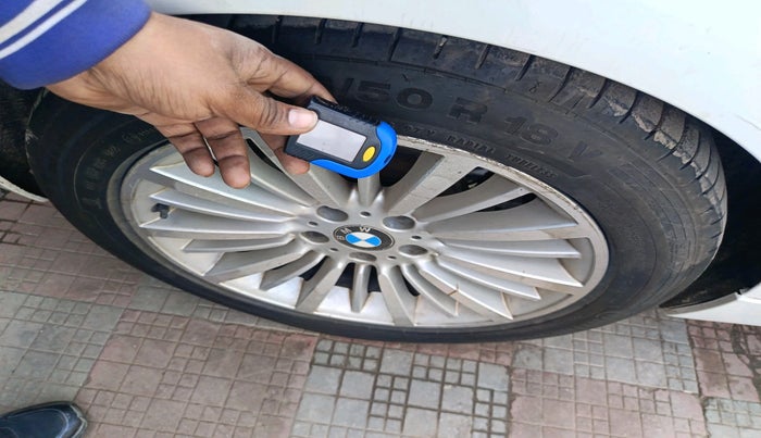 2016 BMW 3 Series 320D GT LUXURY LINE, Diesel, Automatic, 1,55,692 km, tyre