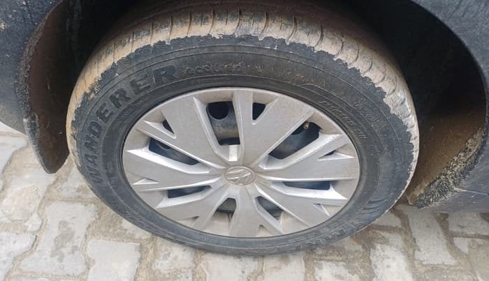 2024 Volkswagen TAIGUN COMFORTLINE 1.0 TSI MT, Petrol, Manual, 13,208 km, tyre