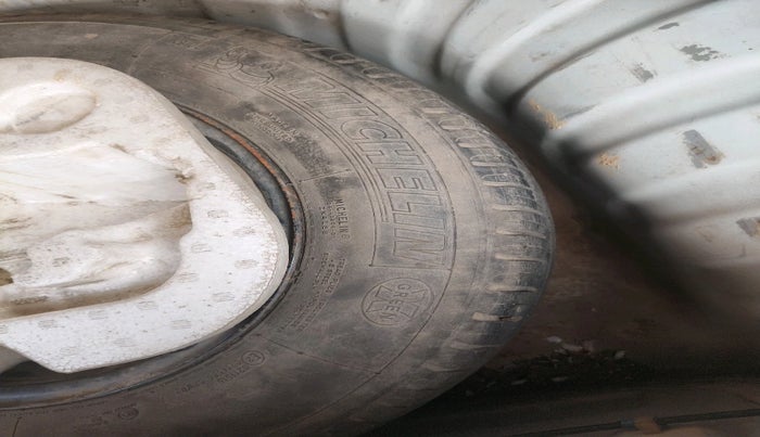 2014 Renault Pulse RXL DIESEL, Diesel, Manual, 1,31,341 km, tyre