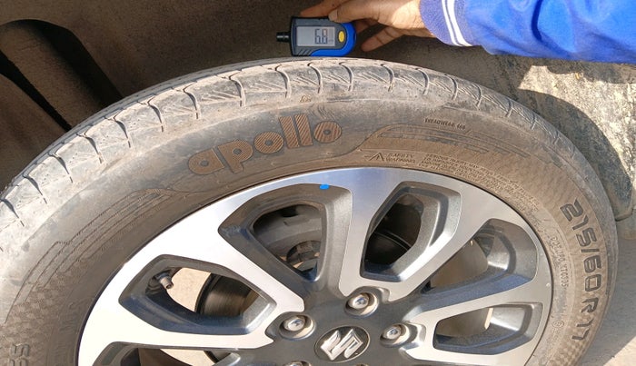 2024 Maruti Grand Vitara ZETA SMART HYBRID AT, Petrol, Automatic, 28,990 km, tyre