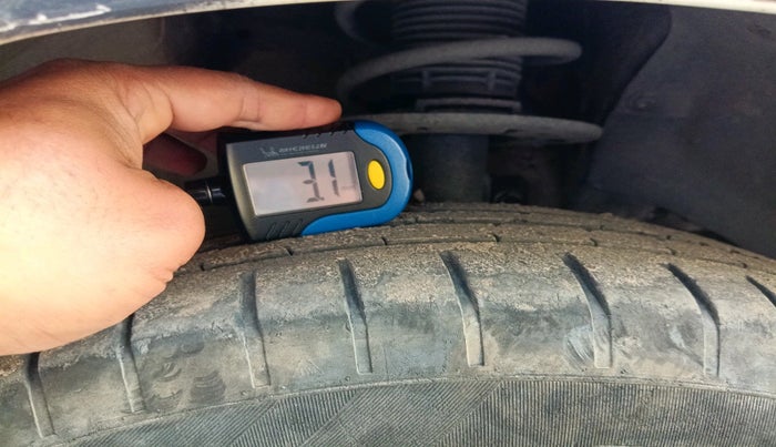 2018 Maruti Swift ZXI, Petrol, Manual, 58,742 km, tyre