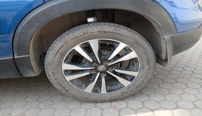 2021 Nissan Kicks XV TURBO 1.3, Petrol, Manual, 34,568 km, tyre