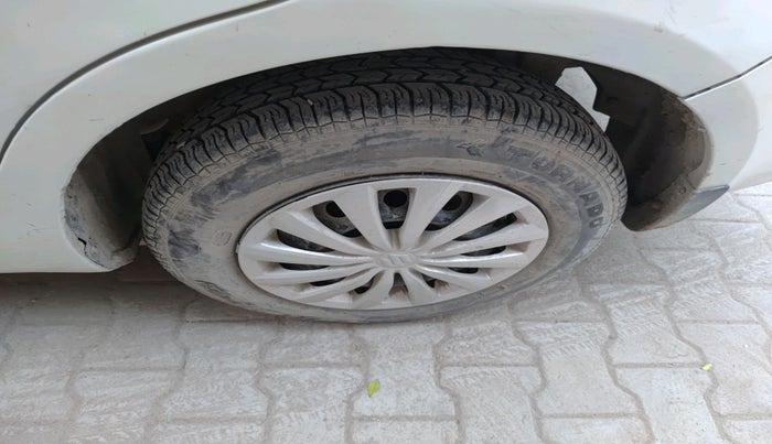 2015 Maruti Swift Dzire VDI, Diesel, Manual, 53,243 km, tyre