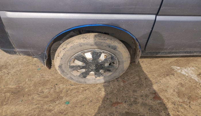 2018 Maruti Eeco 5 STR WITH A/C+HTR CNG, Petrol, Manual, 1,40,512 km, tyre