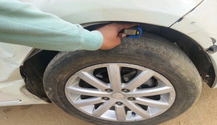 2012 Maruti SX4 ZDI, Diesel, Manual, 86,804 km, tyre