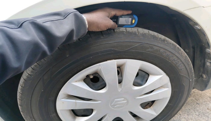 2013 Maruti Swift Dzire VXI, Petrol, Manual, 29,418 km, tyre