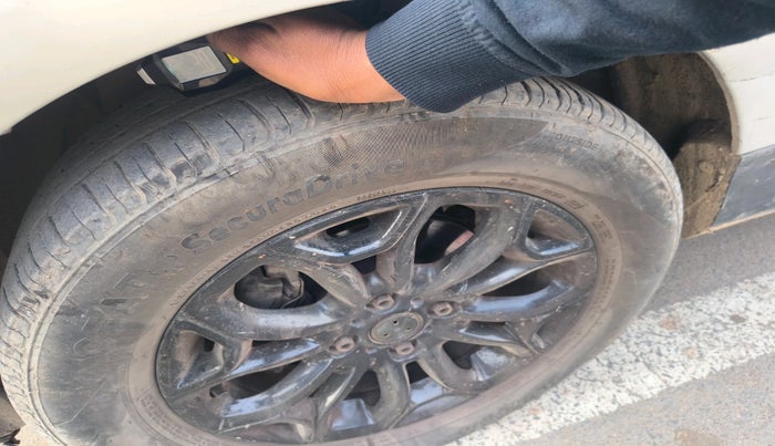 2016 Ford Ecosport TITANIUM 1.5L DIESEL, Diesel, Manual, 62,580 km, tyre