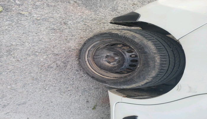 2018 Maruti Baleno DELTA PETROL 1.2, Petrol, Manual, 1,11,275 km, tyre