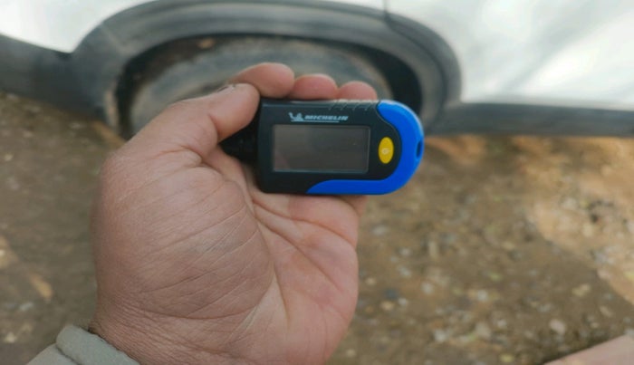 2021 KIA SELTOS HTK PLUS 1.5, Petrol, Manual, 60,809 km, tyre