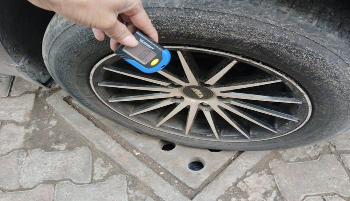 2015 Hyundai Creta SX PLUS AT 1.6 DIESEL, Diesel, Automatic, 99,585 km, tyre