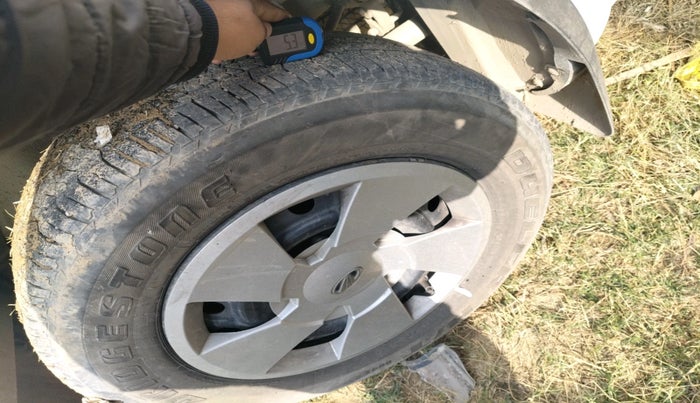 2019 Mahindra XUV500 W5, Diesel, Manual, 34,950 km, tyre